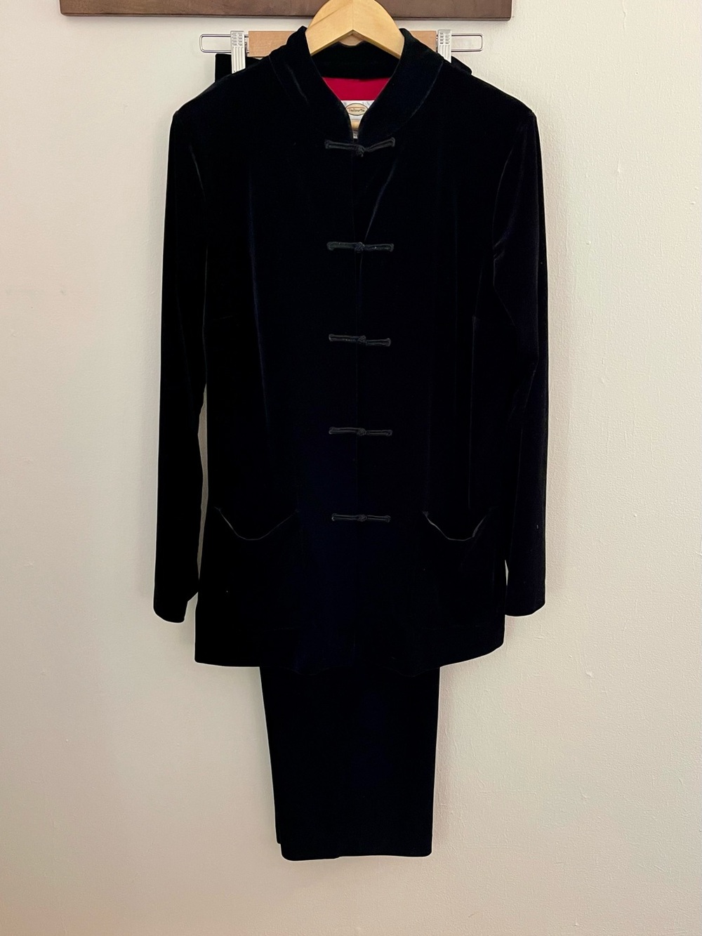 Vintage Talbots Black Velvet Frog Closure Pantsuit Set L